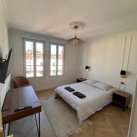 Bouchon Apartment Epernay